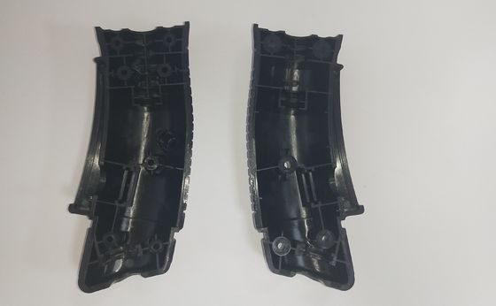 PA66 30GF ETC Moulding Silicone Parts 45 Derajat Pegangan Potongan Silikon