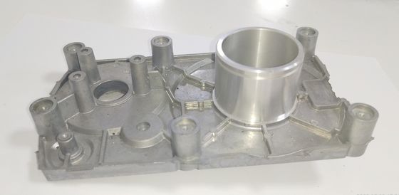 Die Casting Disesuaikan A380 Aluminium Die Casting Parts Penyemprotan Bubuk CNC Grinding