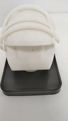 Cold Runner Oem Custom Plastik Bagian Kecil Abs Splicing Helm